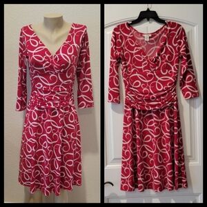 Elegant Red Patterned Dress 10
